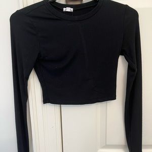 Black Long Sleeve Crop Top
